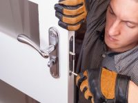 What Does A Locksmith Do?